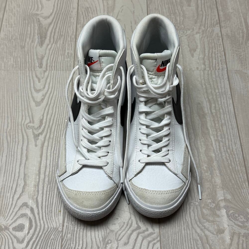 Nike Blazer Mid ’77 Vintage White Black High Top Sneakers Shoes 6 youth